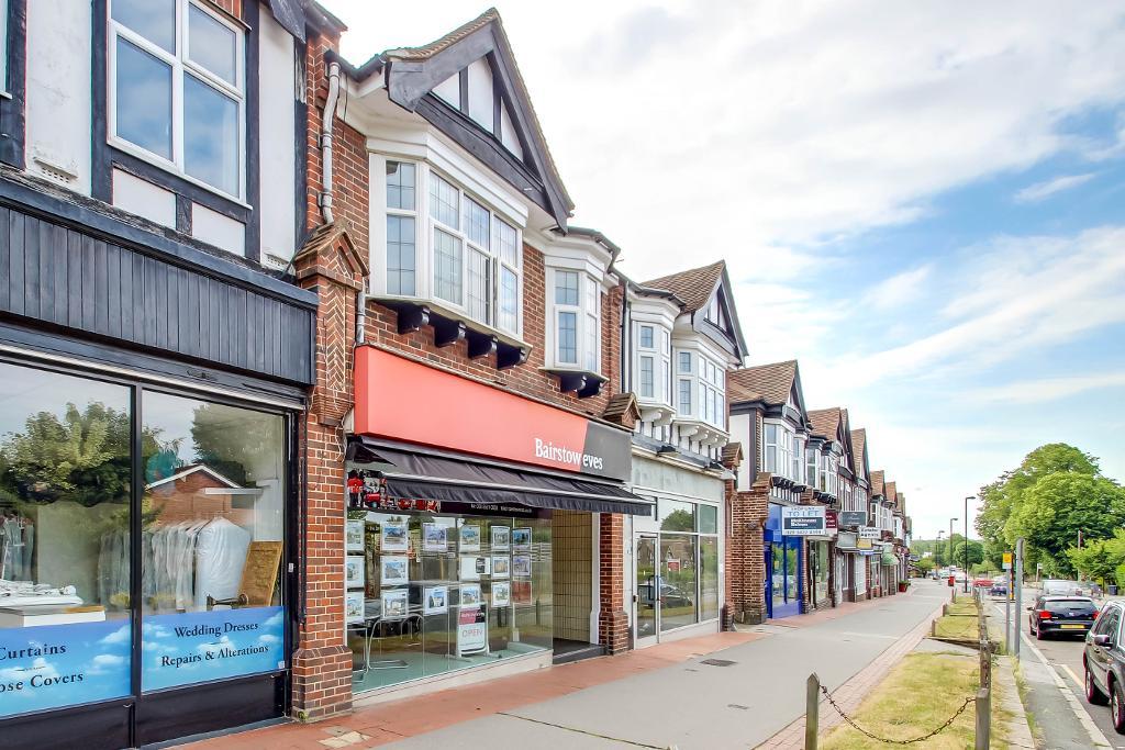 2 Bedroom Flat for Sale in South Croydon, CR2 8RE