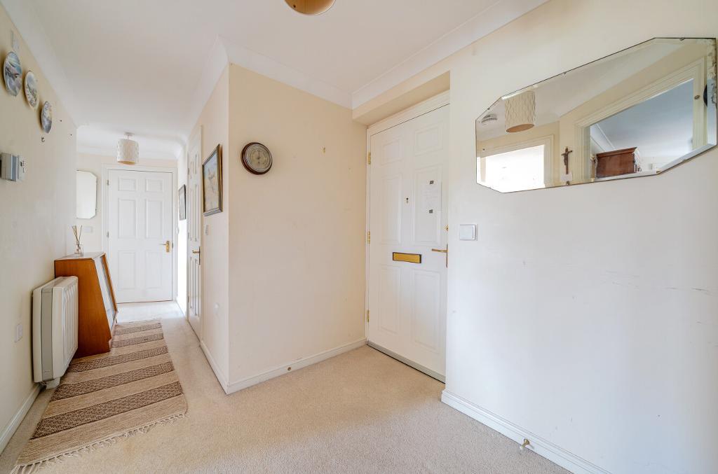2 Bedroom Retirement Property for Sale in Warlingham, CR6 9DX