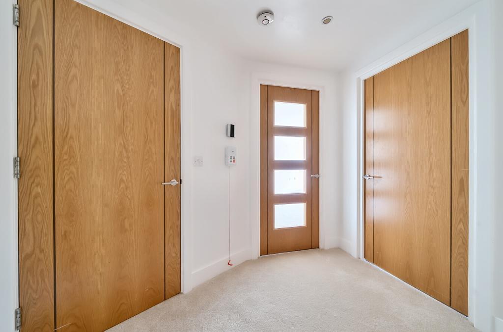 1 Bedroom Retirement Property for Sale in Sanderstead, CR2  9LB