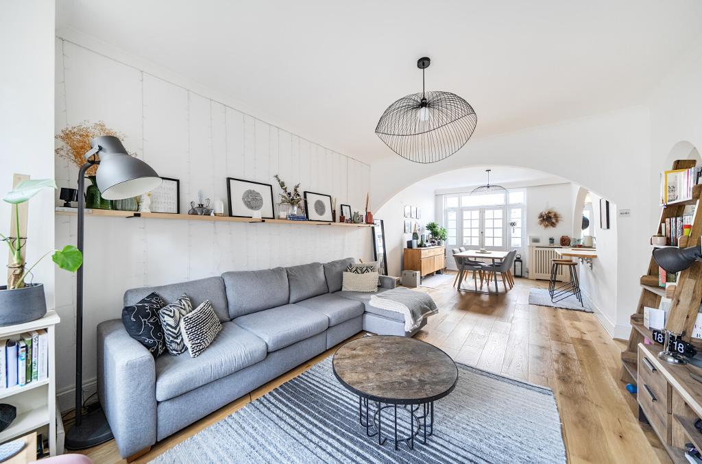 3 Bedroom Terraced for Sale in South Croydon, CR2 6JE