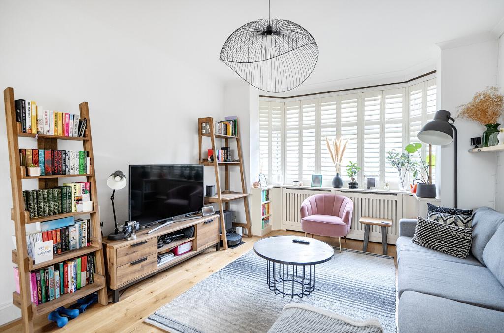 3 Bedroom Terraced for Sale in South Croydon, CR2 6JE