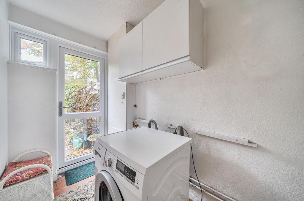 4 Bedroom End Terraced for Sale in Croydon, CR0 5LD