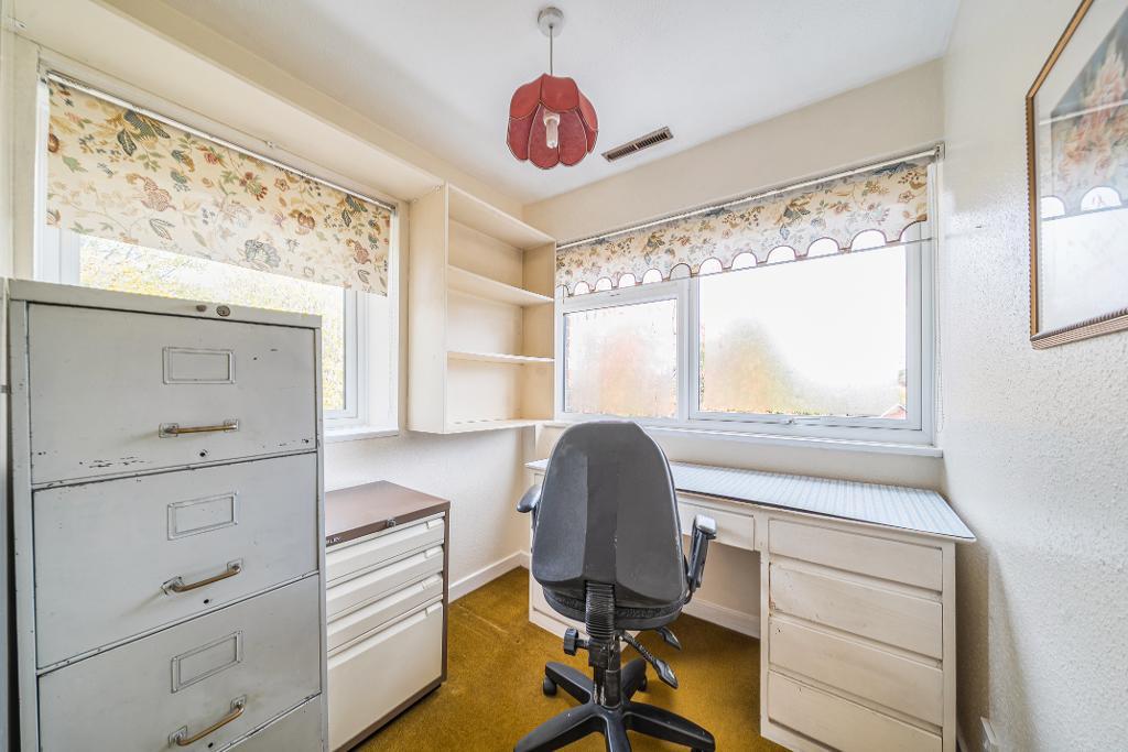 4 Bedroom End Terraced for Sale in Croydon, CR0 5LD