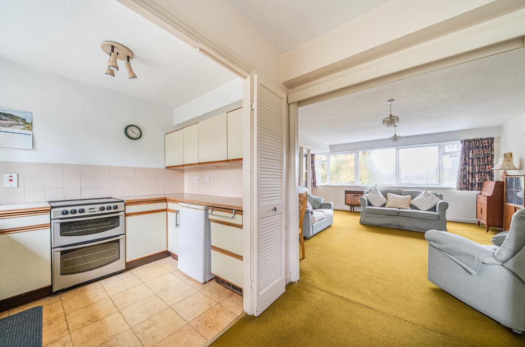 4 Bedroom End Terraced for Sale in Croydon, CR0 5LD