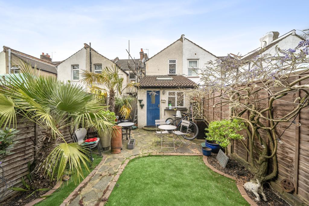 2 Bedroom Terraced for Sale in Purley, CR8 2PB