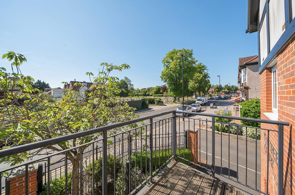 Limpsfield Road, Yew Tree Court, Sanderstead, Surrey, CR2  9LB