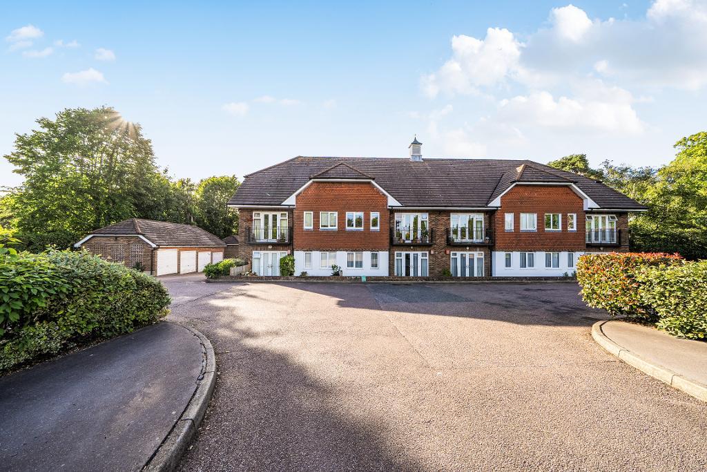 Sanderstead Heights, 3 Addington Road, South Croydon, Surrey, CR2 8RE