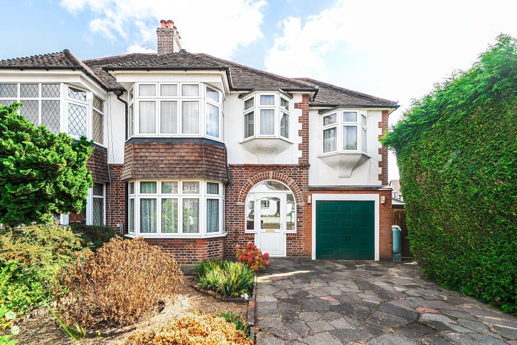 Cranleigh Gardens, South Croydon, Surrey, CR2 9LD